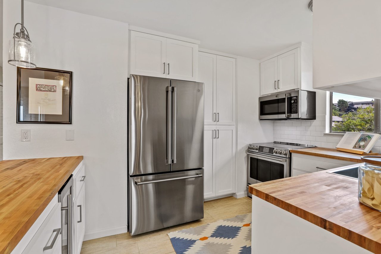 End Unit View Condo