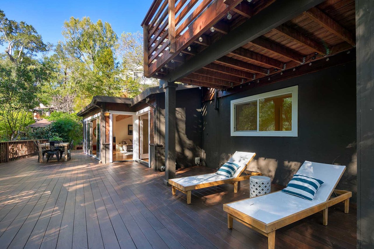 7 Crescent Lane, Fairfax