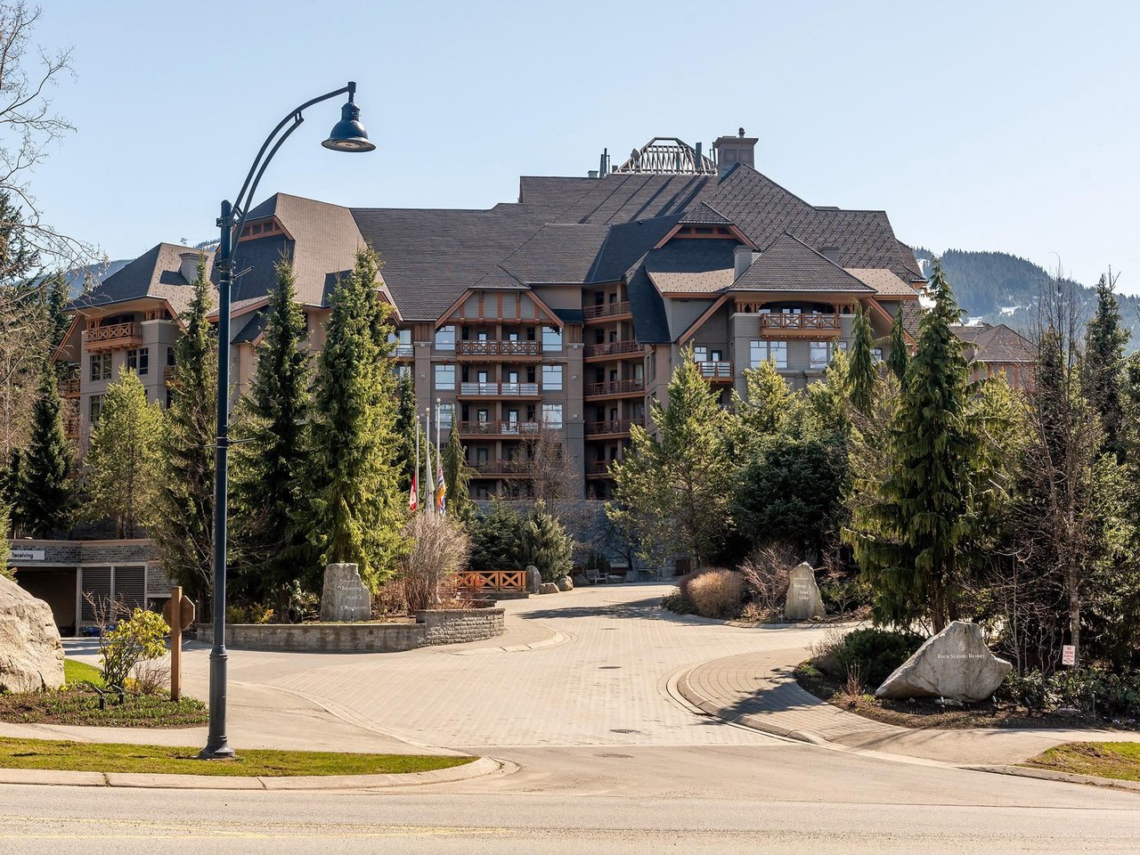 264-4591 Blackcomb Wy