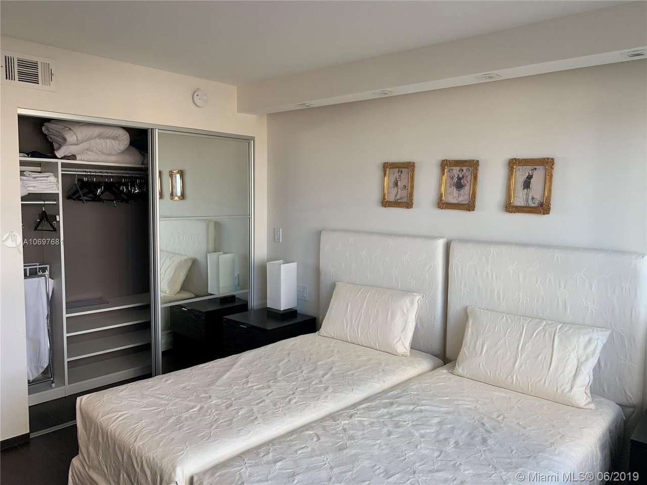 South Pointe Tower 810