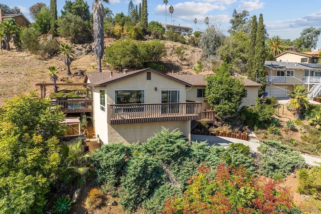 3410 Saddle Drive