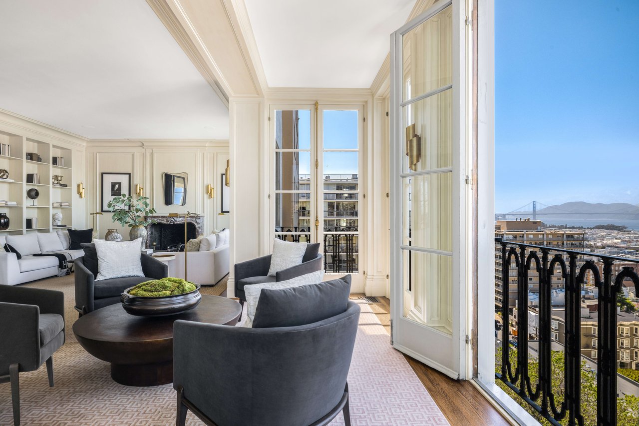 Grand Scale, Pre-War Apartment with North Bay Views