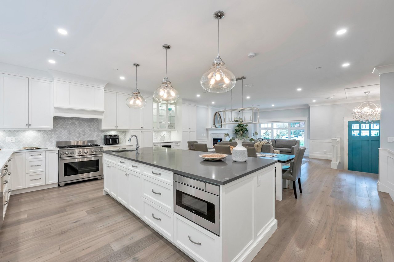 19668 117a Ave