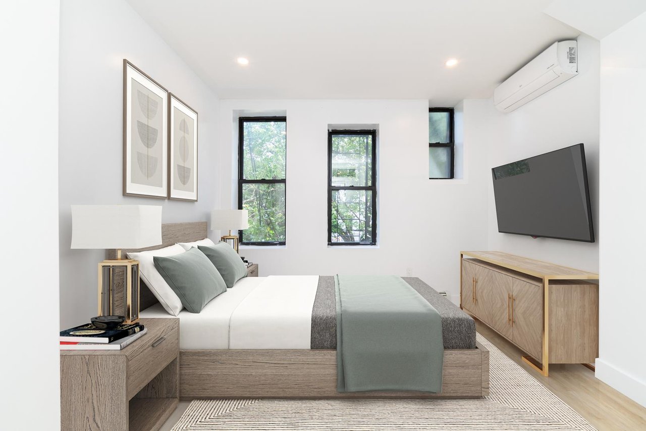 814 Macon Street, Apt B-2