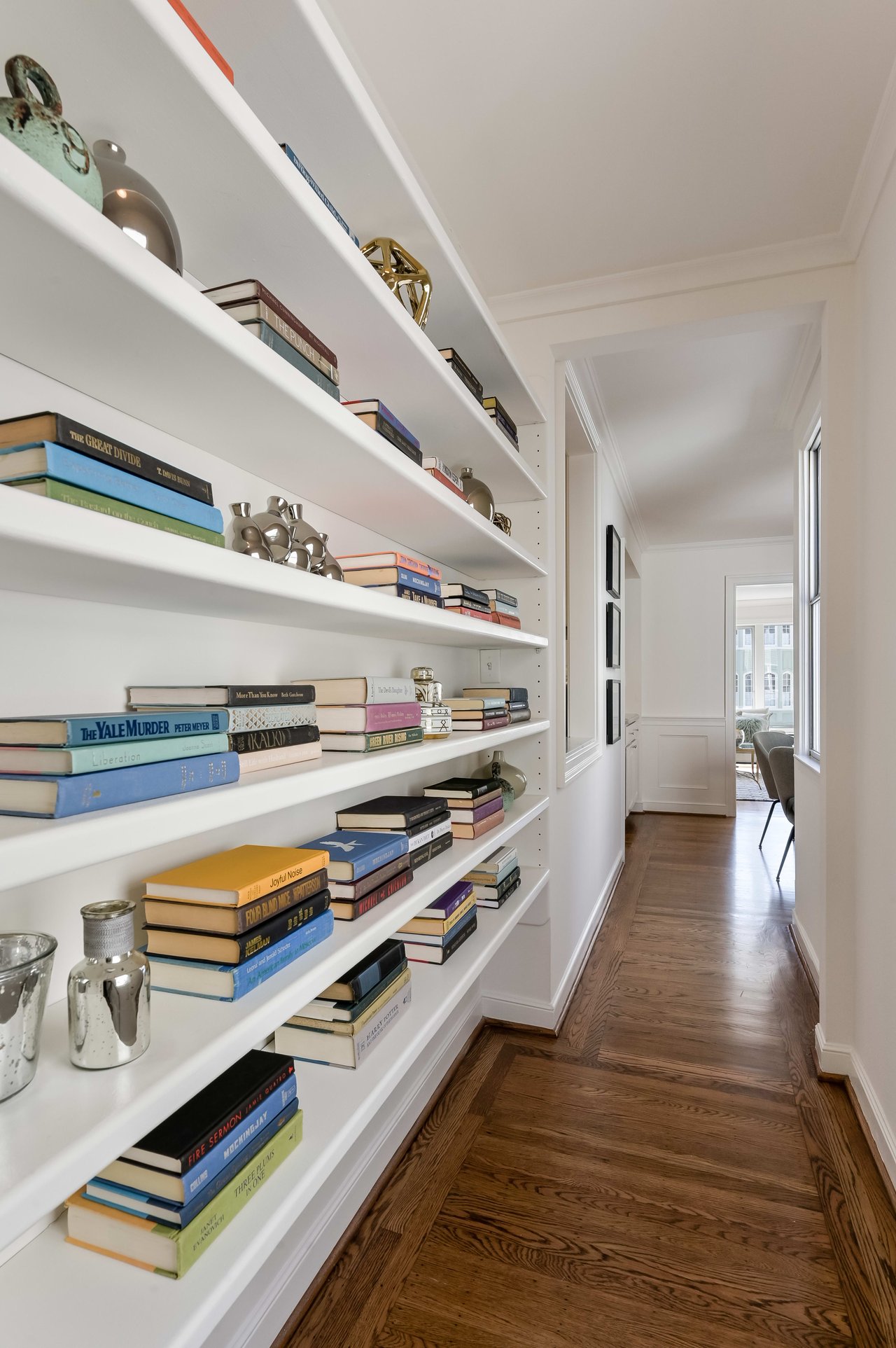 Chic Condo Two Blocks to Fillmore Street