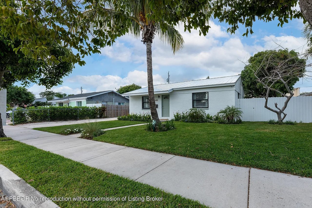 611 Monceaux Rd