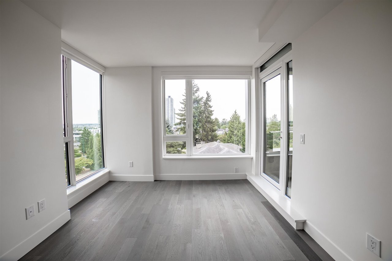 403-7777 Cambie St