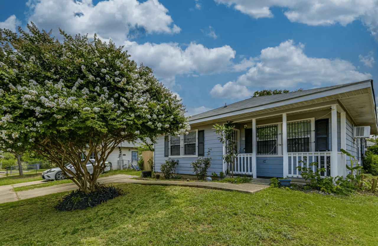 4814 Birdie Ln