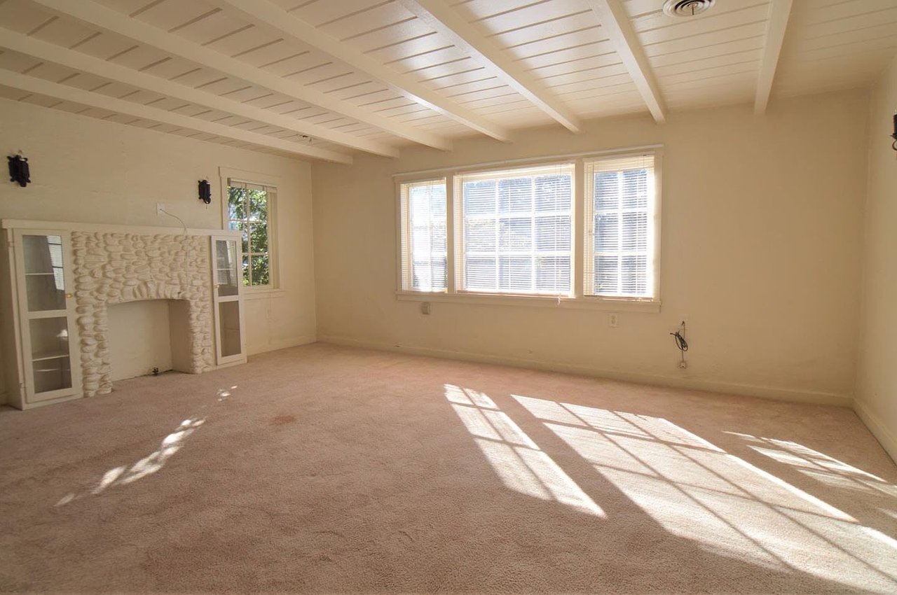 427 Del Rosa Ave