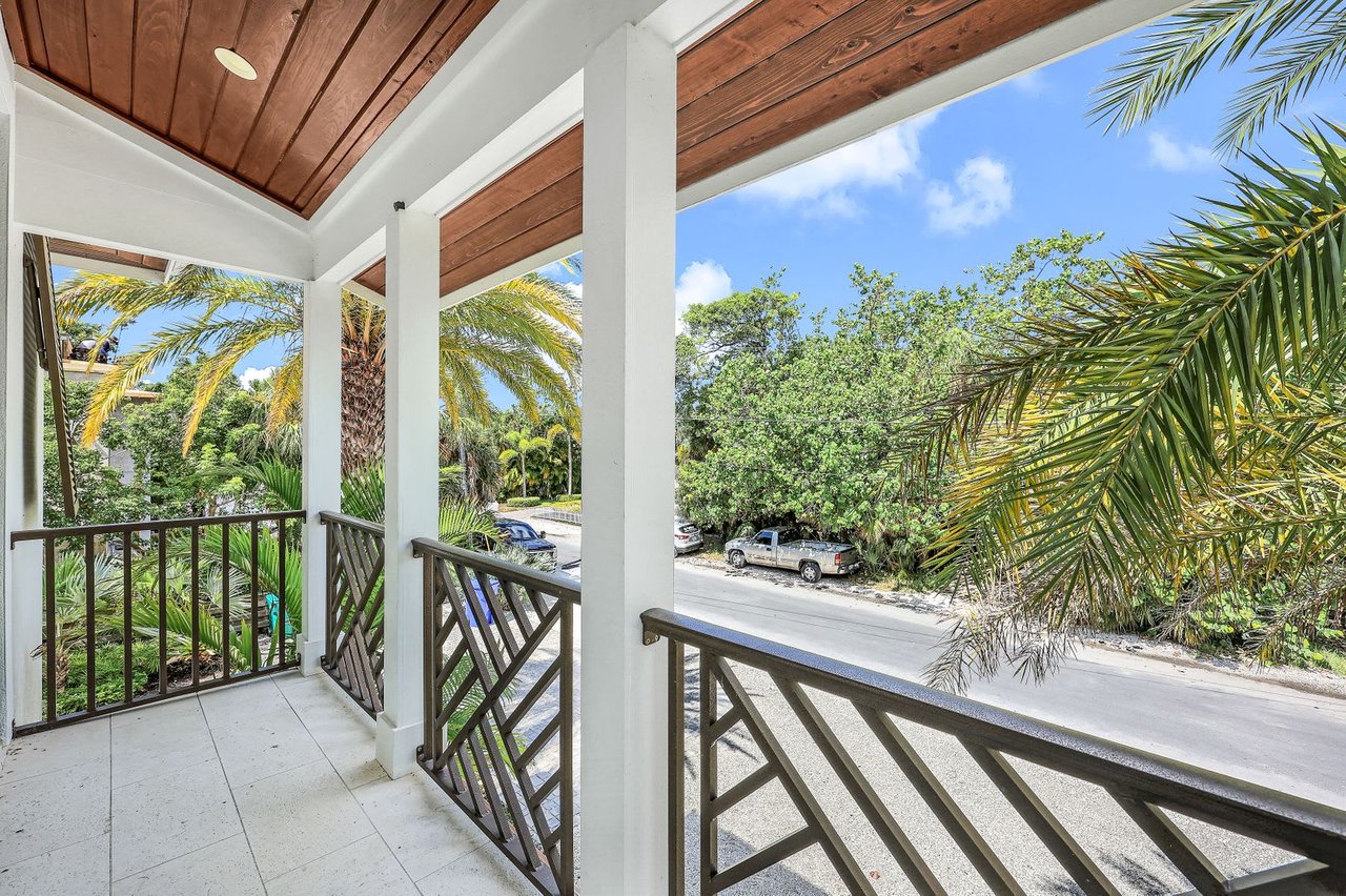241 Willow Ave, Anna Maria, Florida, 34216