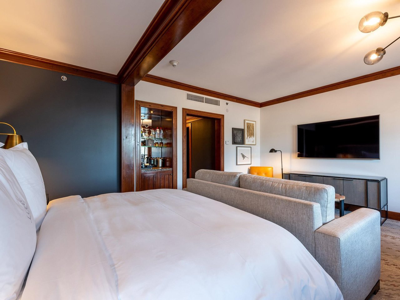 562-4591 Blackcomb Wy