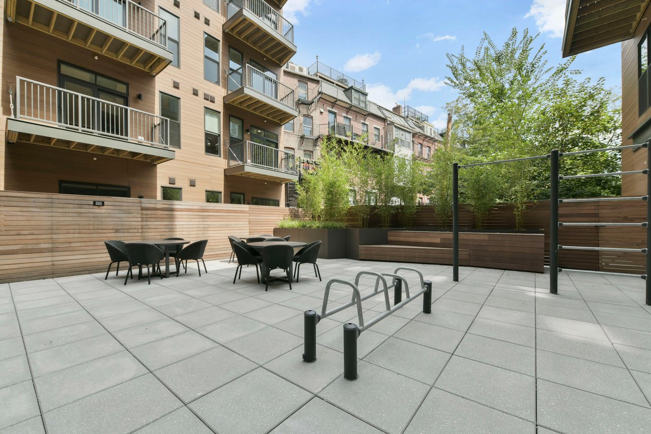 566 Columbus Ave #511