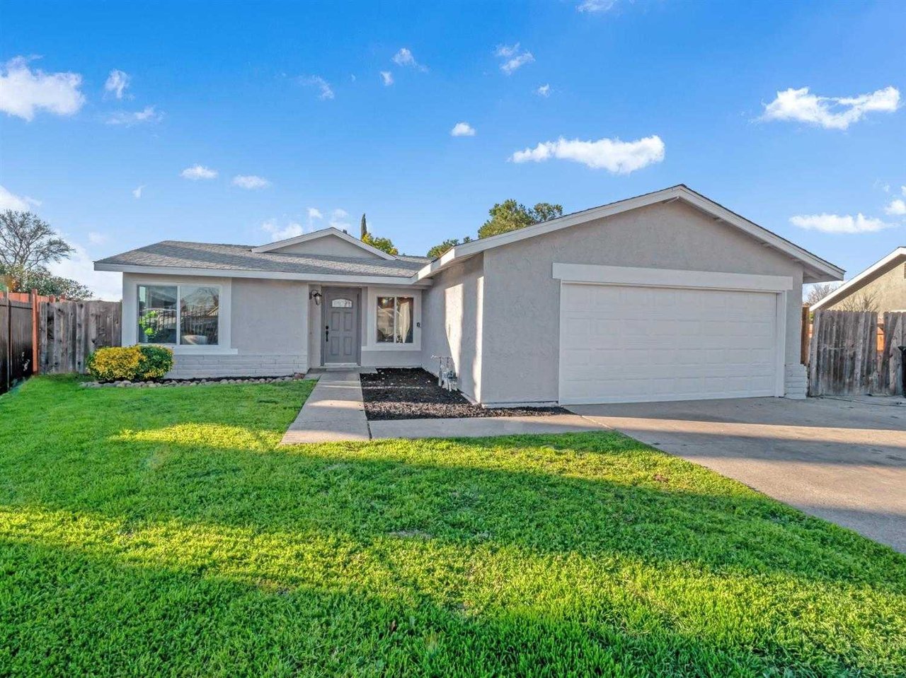 7868 White Tail Way