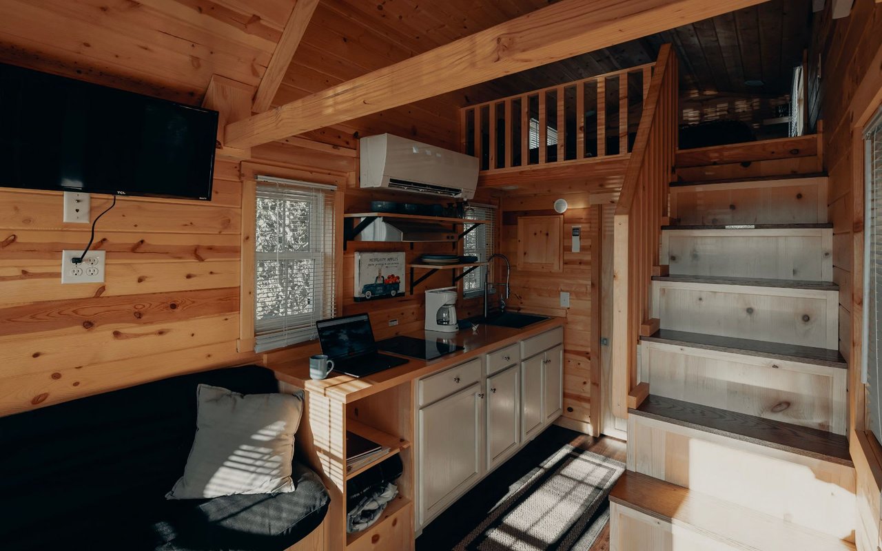 The Art of Small Space Living in St. Albans: Maximizing Your Interior