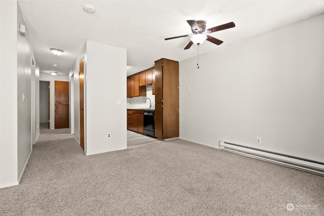 3253 SE Goldmaur Ct