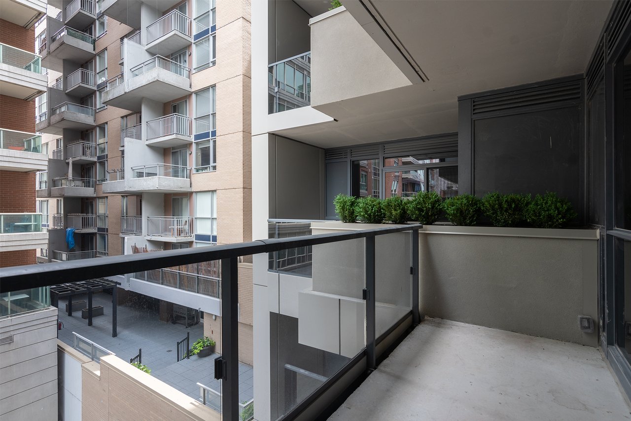 MINTO YORKVILLE PARK