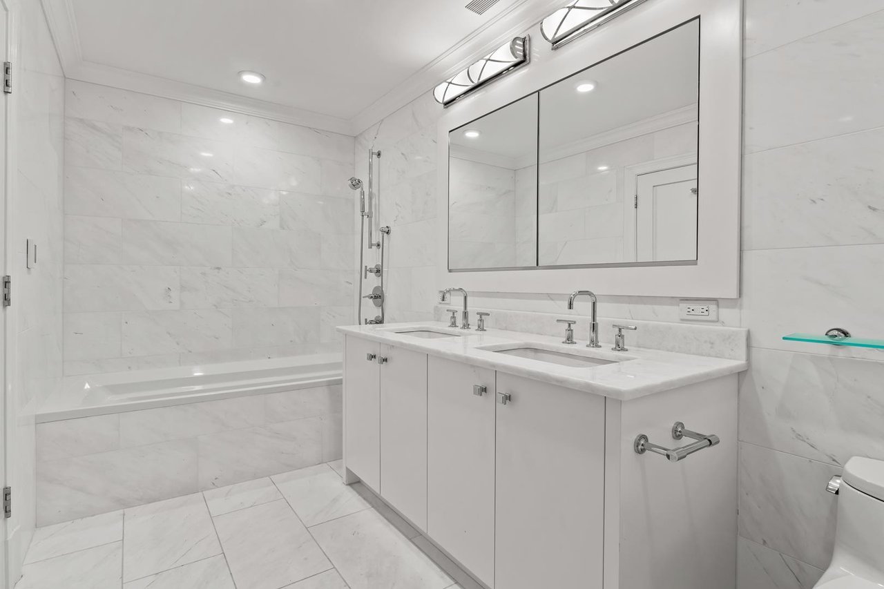 227 East 67th Street, Apt M-1