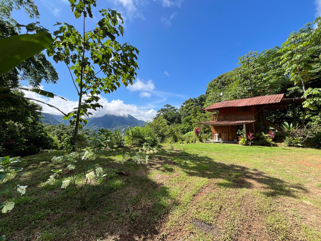 Costa Azul 120-degree Mountain View House With Costarican Wooden House as Lagniappe.