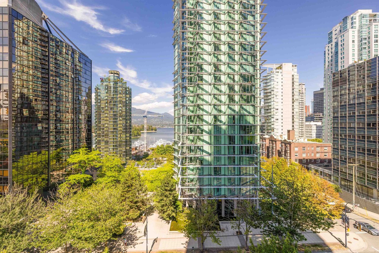 705-1331 Alberni St