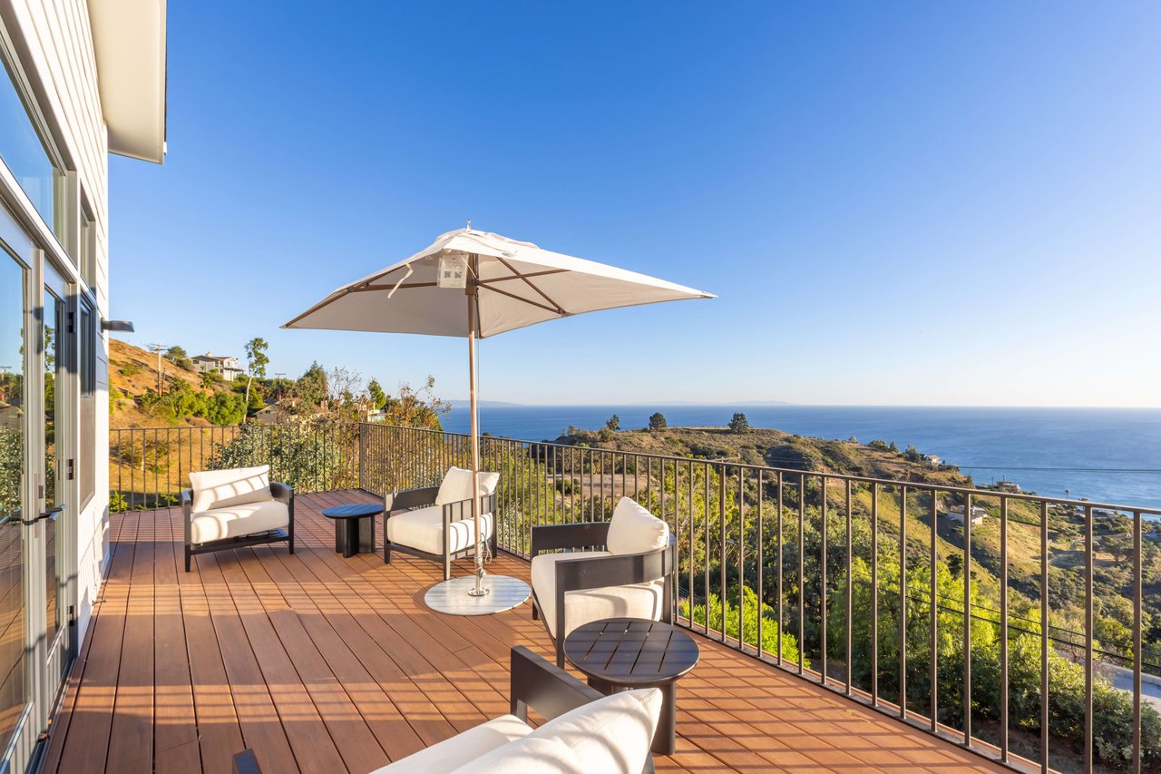 4B/4.5B Malibu Estate with Incredible Ocean Views