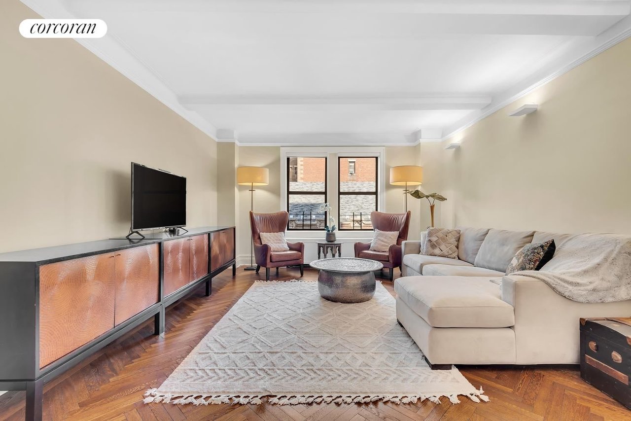 220 West 93rd St Unit 5A