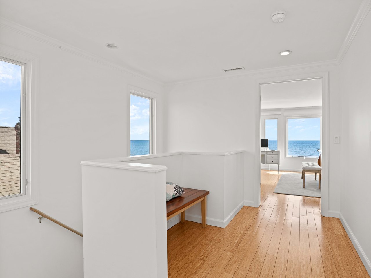 1141 Fairfield Beach Road, Fairfield