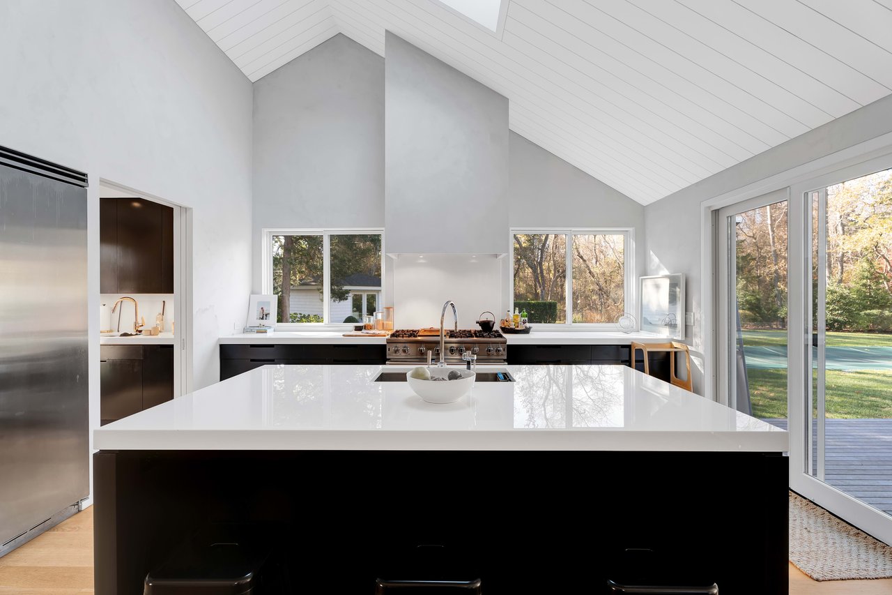 Recently Renovated Sag Harbor Beach House