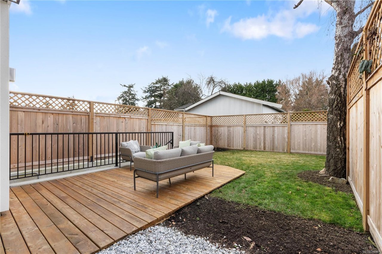 480 Grafton St, Esquimalt