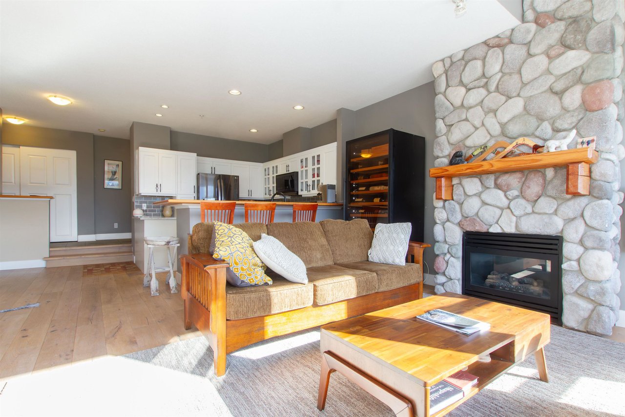 11-1026 Glacier View Dr