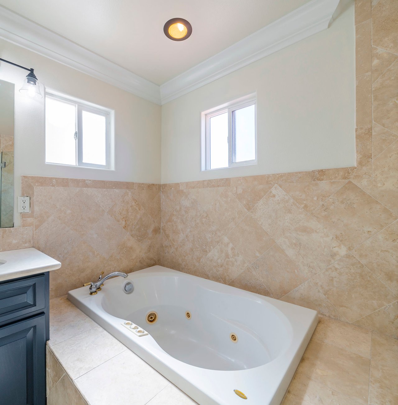 4912 West 115th Street, #A