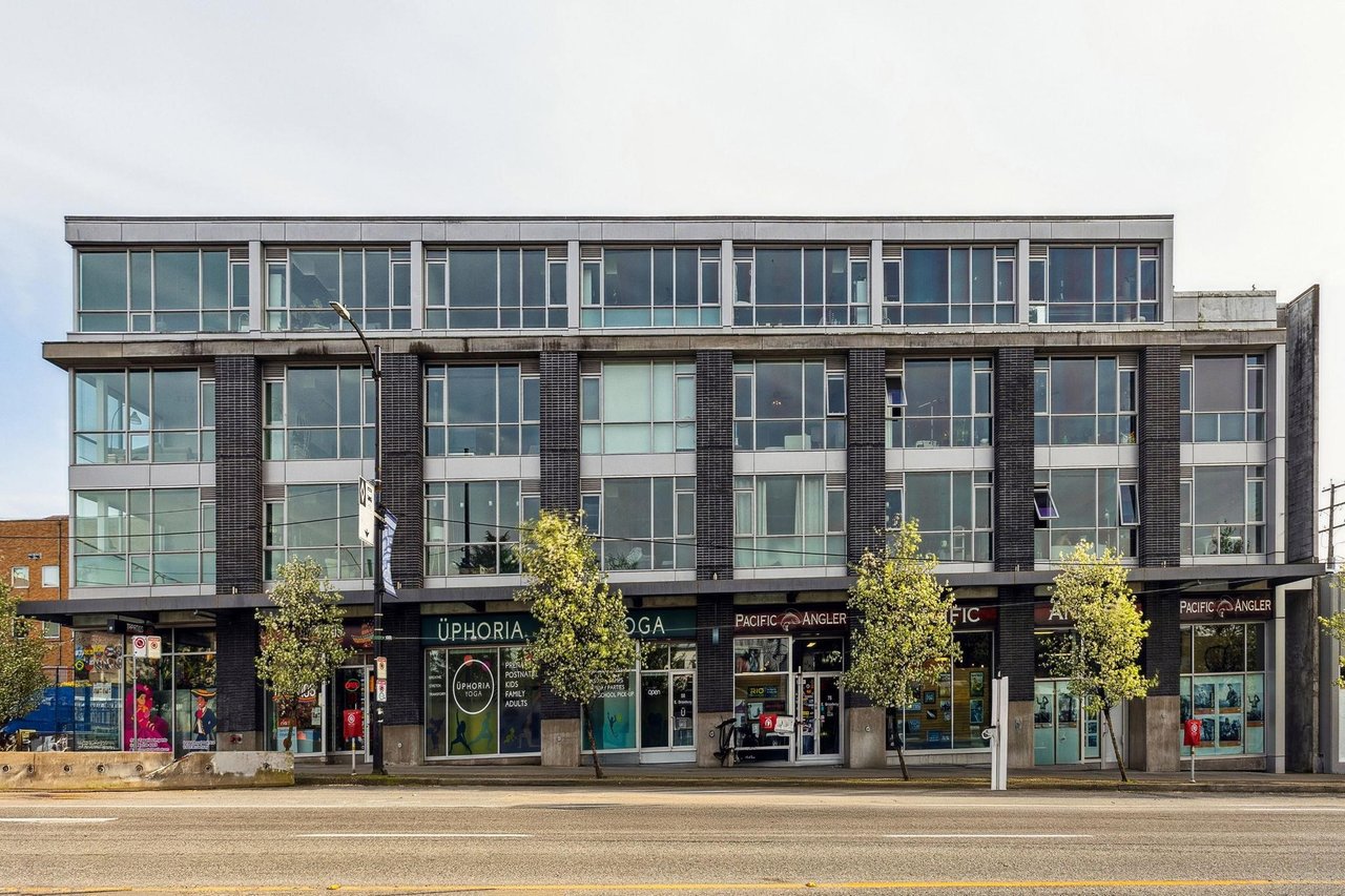213-2511 Quebec St