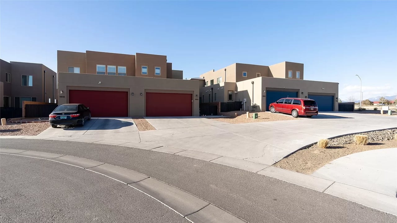 4806 Governor Miles Rd