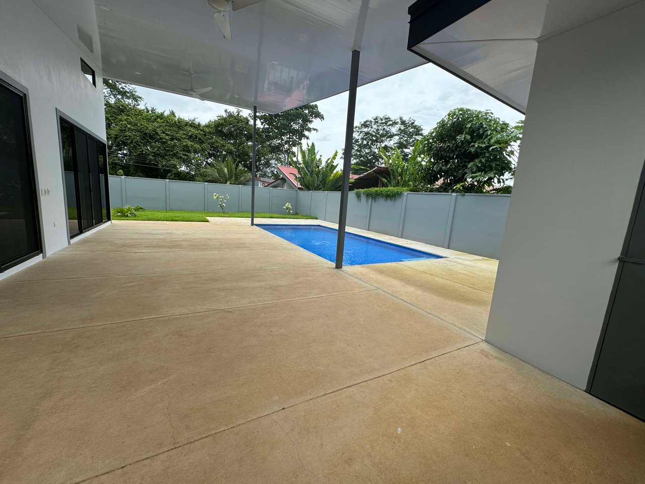 Uvita Beach Retreat!  Close to the Beach, Far From The Stress