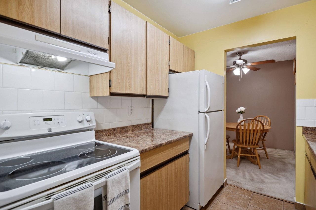 210-8400 Lansdowne Rd