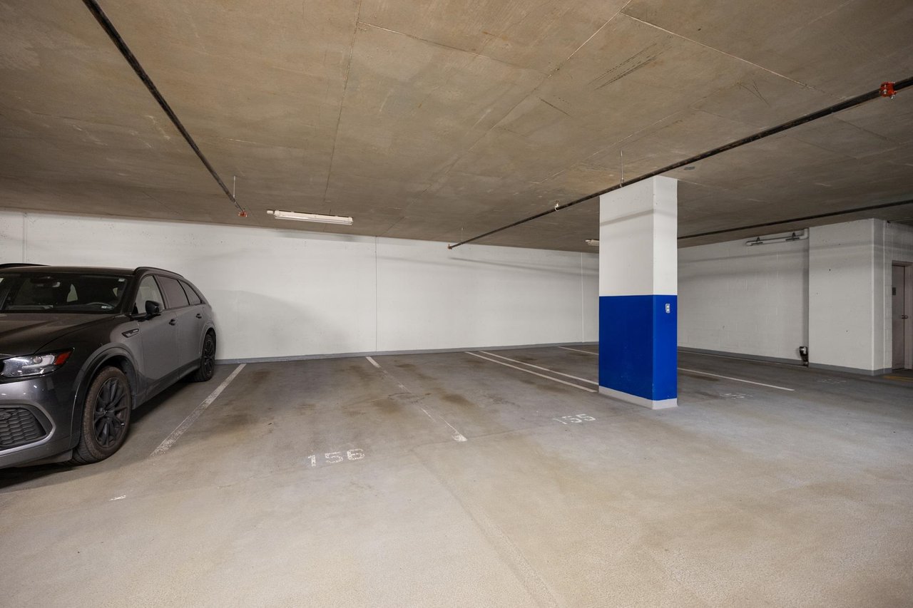 3482 Marine Wy