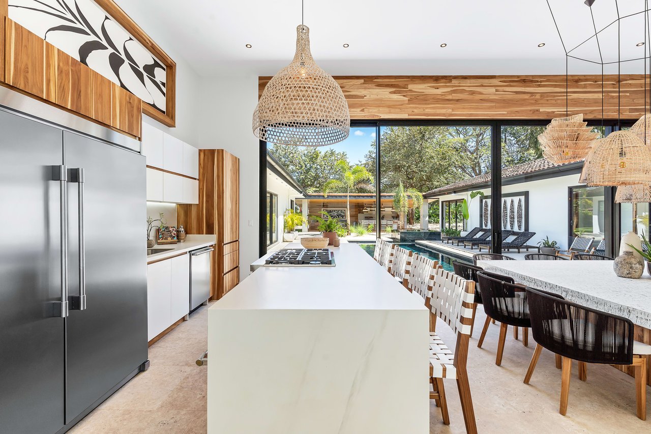 Villa Blanca | Enchanting Brand New 8 Bedroom Villa in the Sought-After Gated Community of Hacienda Pinilla