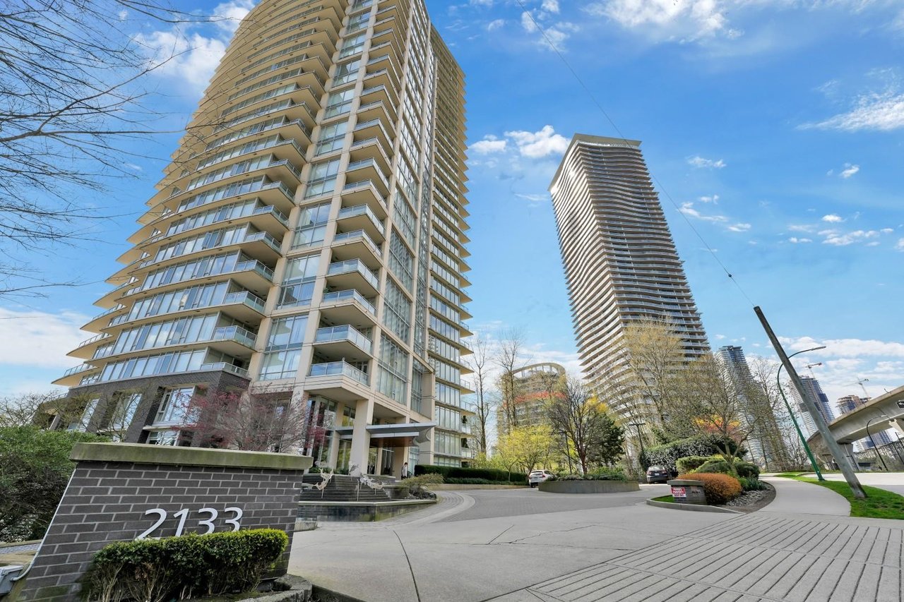 1106-2133 Douglas Road, Burnaby
