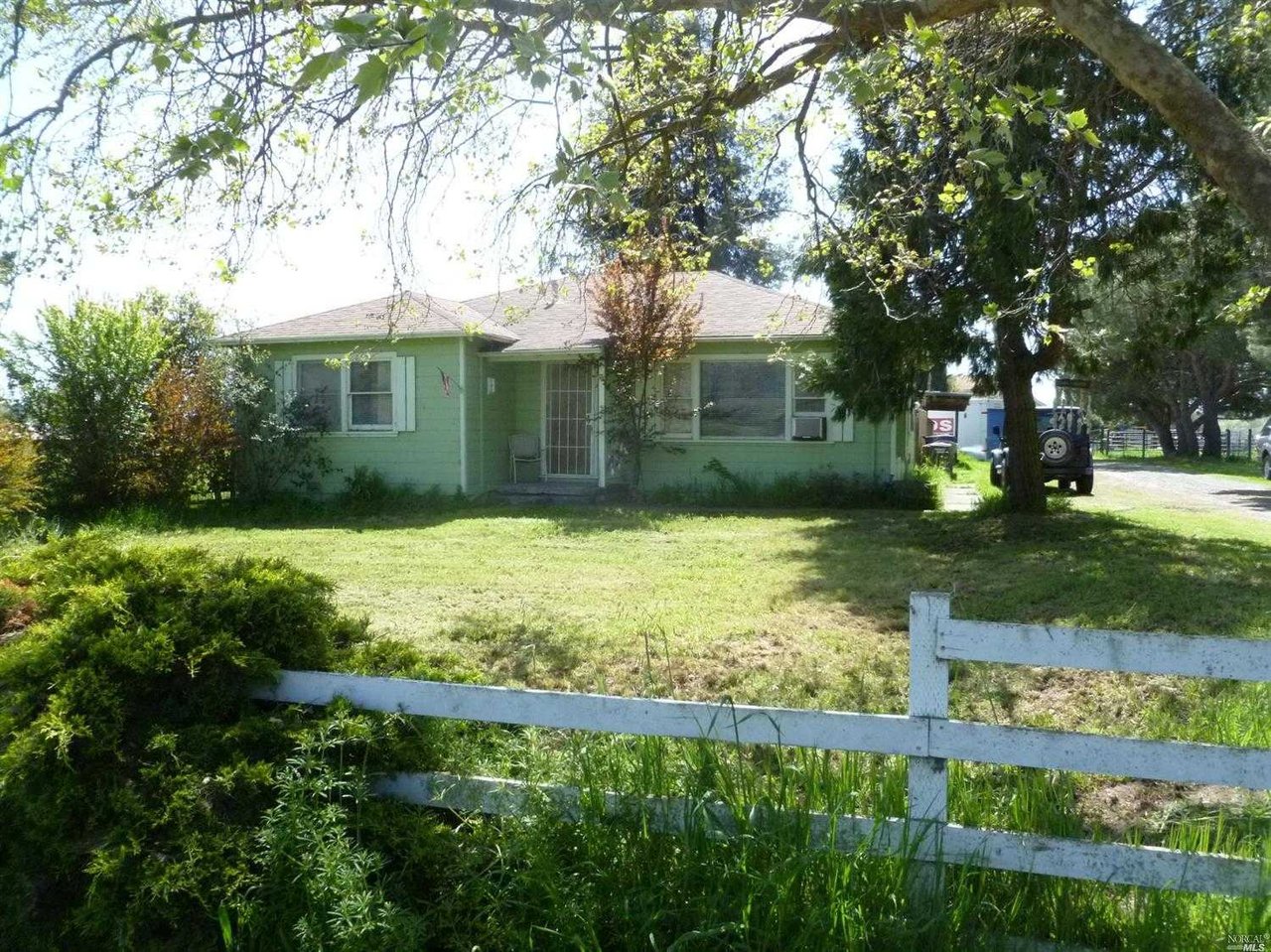 810 Old Adobe Road