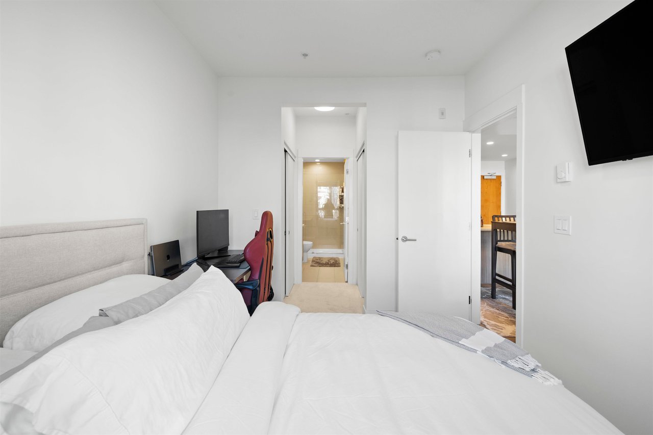 211-750 Dogwood St