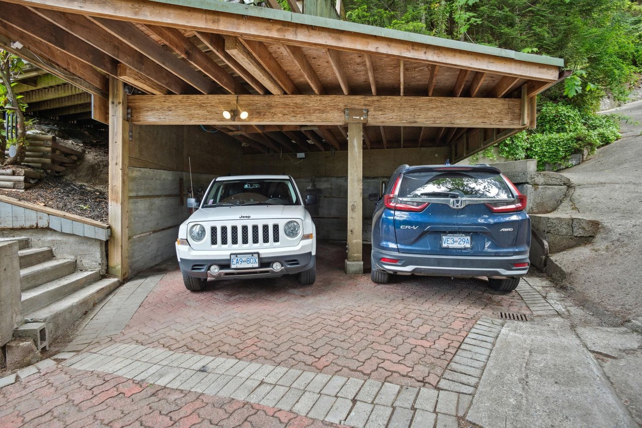 405 Timbertop Dr