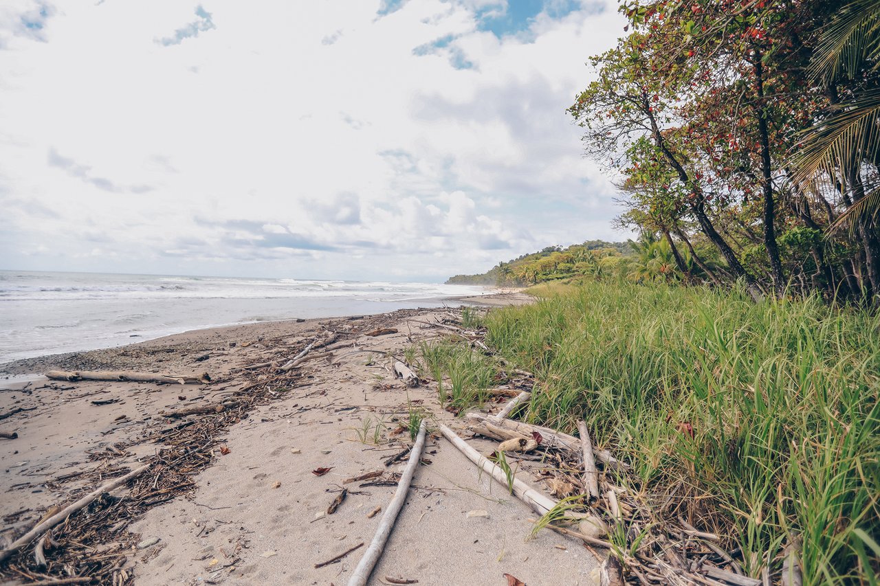 Beachfront Development Acreage, Santa Teresa, Puntarenas