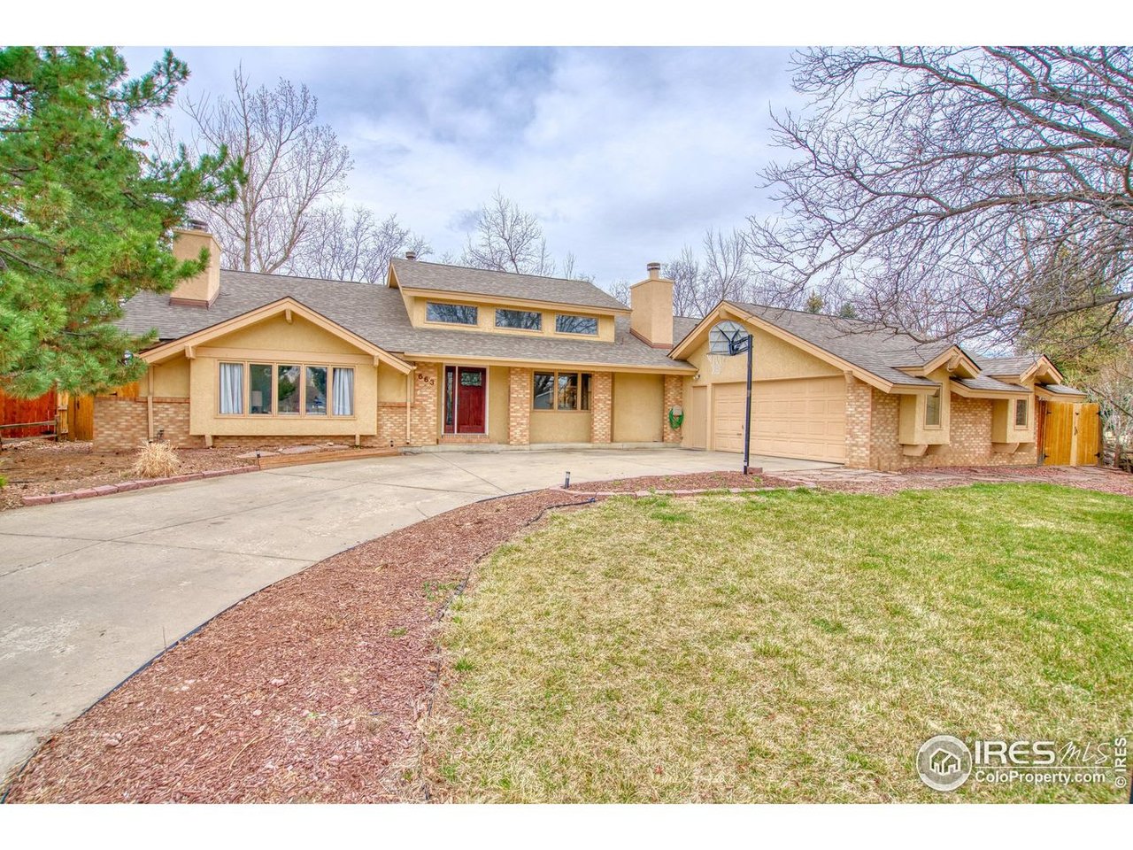 663 Crawford Circle