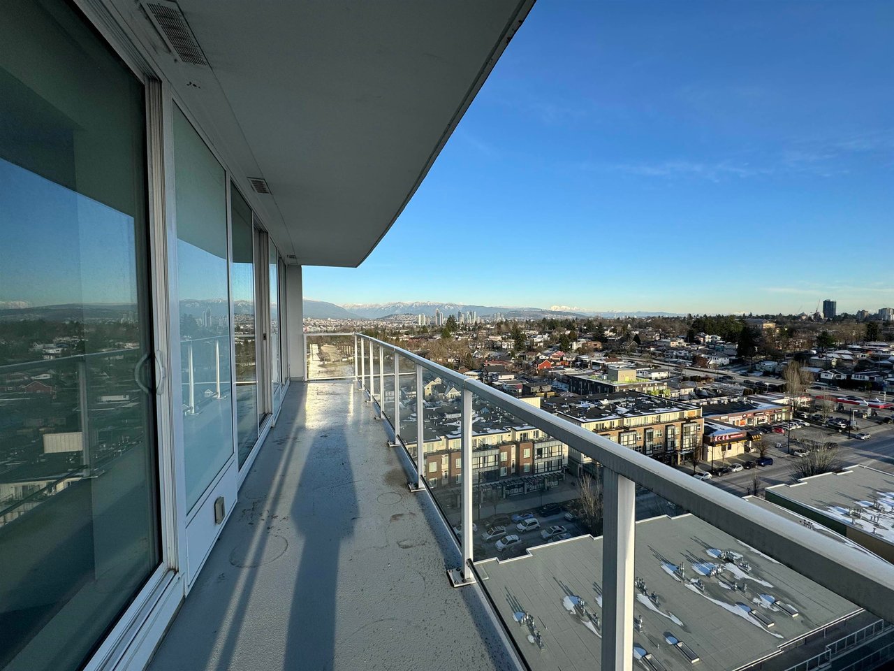 1607-2220 Kingsway, Vancouver
