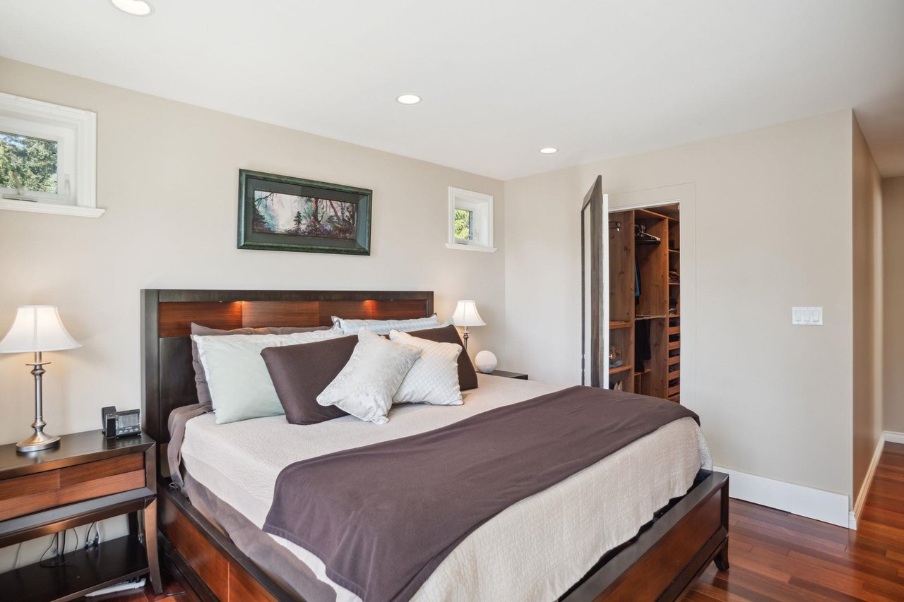 5755 Telegraph Trail