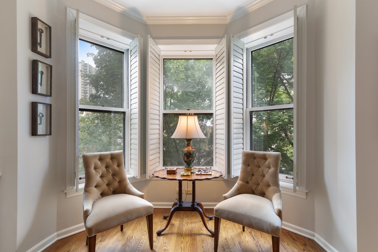 Bright and Spacious Home on Dearborn Street
