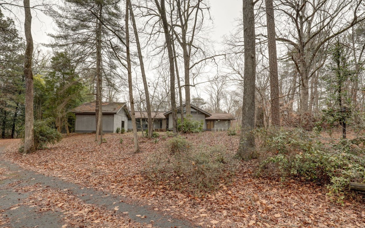 1165 W Garmon Road