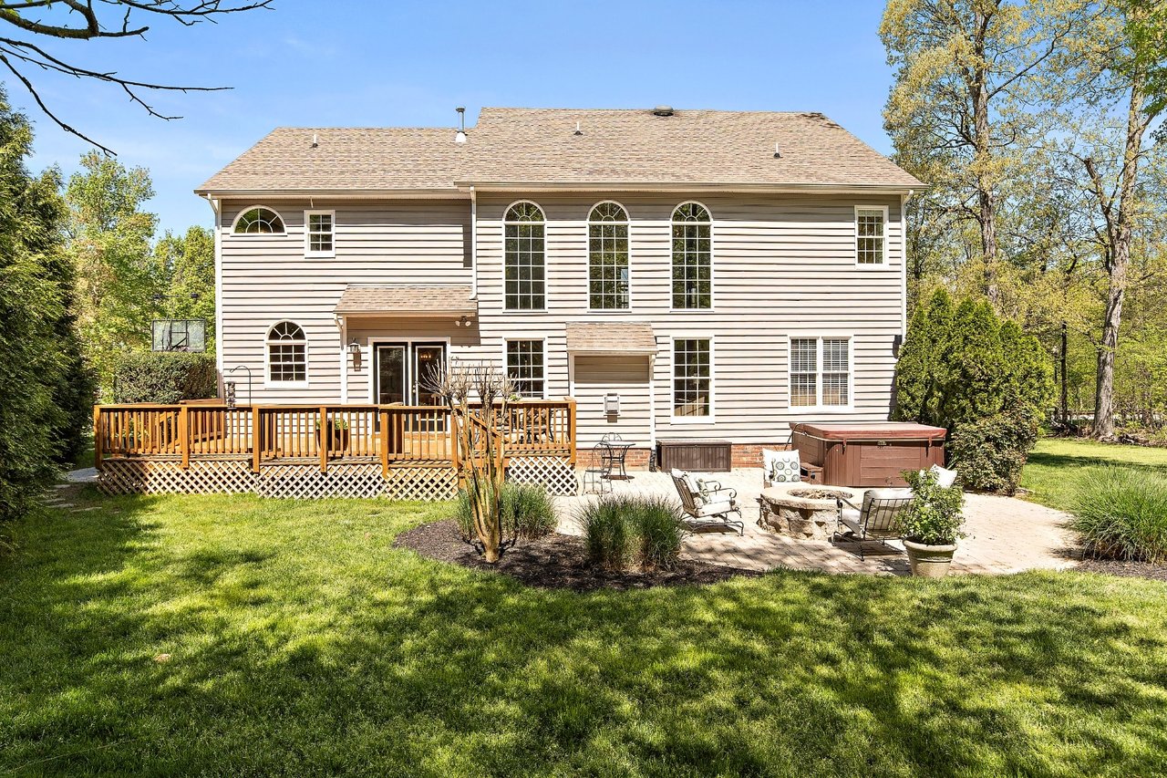 3513 Kings Farm Drive