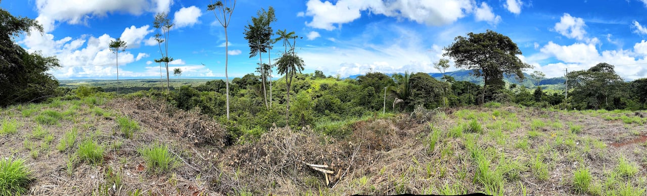 2 Acres Property with 360 Panoramic Views!