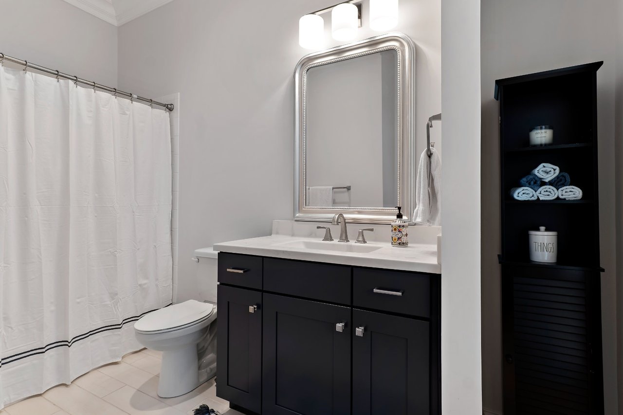 1400 Ascot Hill Terrace