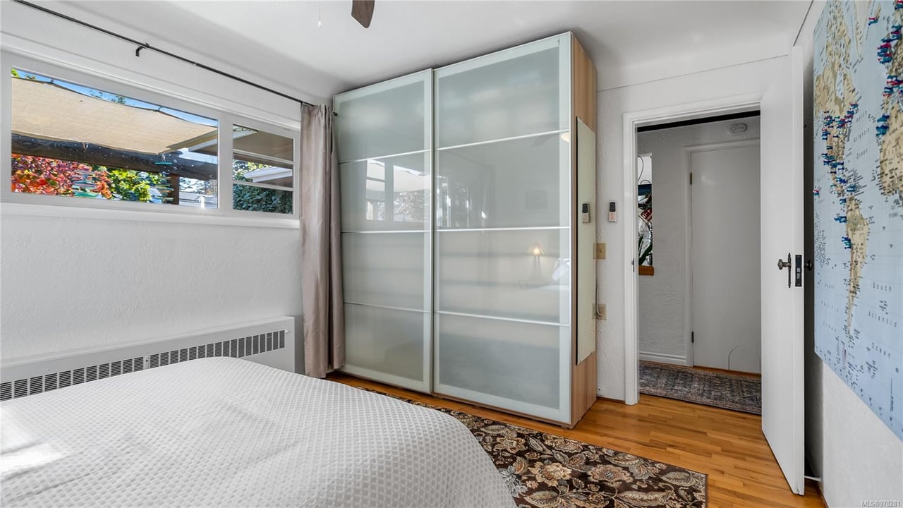 27 Jedburgh Rd